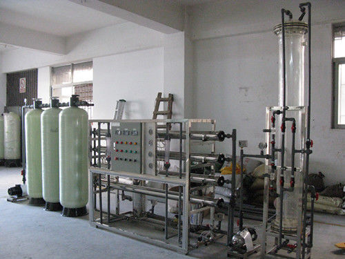 Sistem Air Deionisasi 3KW, Filter Resin Pertukaran Ion 60% - 75% Pemulihan