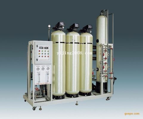 Sistem Air Deionisasi 3KW, Filter Resin Pertukaran Ion 60% - 75% Pemulihan